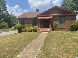 Foreclosed Home - 1200 41ST ST W, 35208