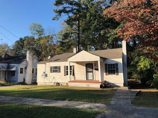 Foreclosed Home - 3004 15TH ST W, 35208