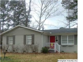 Foreclosed Home - 136 STONEVIEW RD, 35210