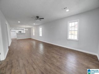 Foreclosed Home - 216 CHESTNUT ST, 35210