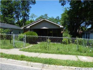 Foreclosed Home - 2012 NORTHLAND AVE SW, 35211