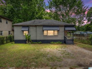 Foreclosed Home - 300 26TH ST SW, 35211