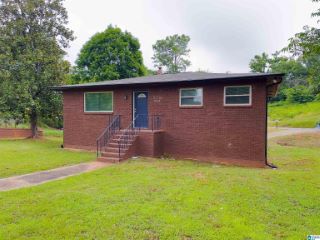 Foreclosed Home - 1832 MAPLE AVE SW, 35211