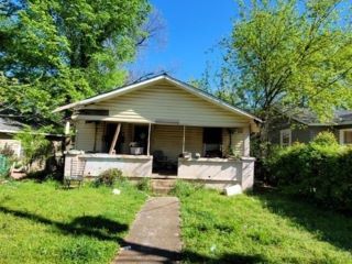 Foreclosed Home - 2208 MAYFIELD AVE SW, 35211