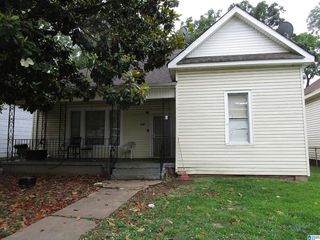 Foreclosed Home - 508 16TH ST SW, 35211