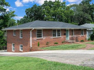 Foreclosed Home - 5960 CRESTWOOD CIR, 35212