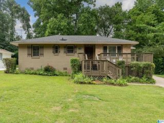 Foreclosed Home - 1628 CRESTHILL RD, 35213