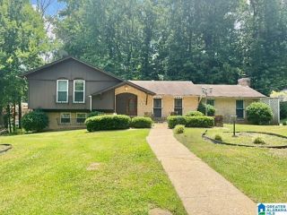 Foreclosed Home - 117 CARRIAGE DR, 35214