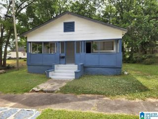 Foreclosed Home - 220 AVENUE Z, 35214