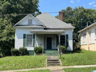 Foreclosed Home - 1208 2ND ST, 35214