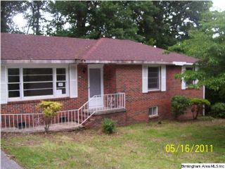 Foreclosed Home - 832 HICKORY DR, 35215