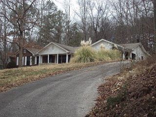 Foreclosed Home - List 100098844