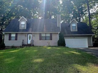 Foreclosed Home - 1132 REDWOL DR, 35215