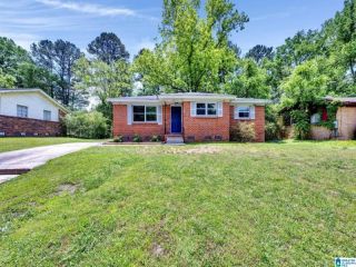 Foreclosed Home - 429 WEDGEWORTH RD, 35215