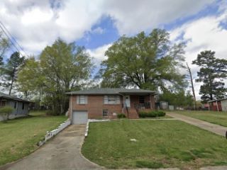Foreclosed Home - 1644 1ST ST NE, 35215