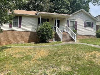 Foreclosed Home - 1224 AMERICANA DR, 35215