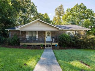 Foreclosed Home - 1131 VIOLET DR, 35215