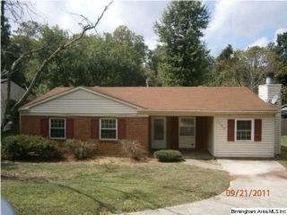 Foreclosed Home - 2180 KELLY LN, 35216