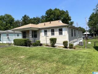 Foreclosed Home - 1226 JACKSON BLVD, 35217