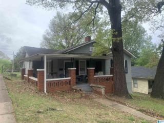 Foreclosed Home - 4033 44TH AVE N, 35217