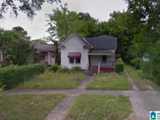 Foreclosed Home - 3104 AVENUE F, 35218