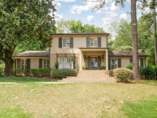 Foreclosed Home - 3504 MILL RUN RD, 35223