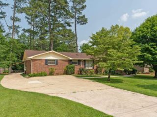 Foreclosed Home - 521 MAIDEN LN, 35226