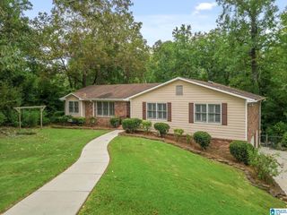 Foreclosed Home - 3412 WELLFORD CIR, 35226