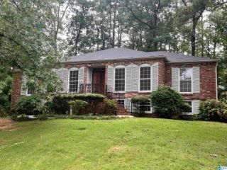Foreclosed Home - 2617 GREENMONT DR, 35226