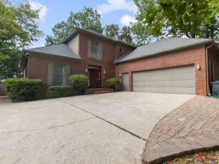 Foreclosed Home - 427 DELCRIS DR, 35226
