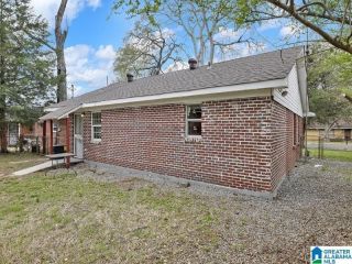 Foreclosed Home - 1709 BRIZENDINE DR, 35228
