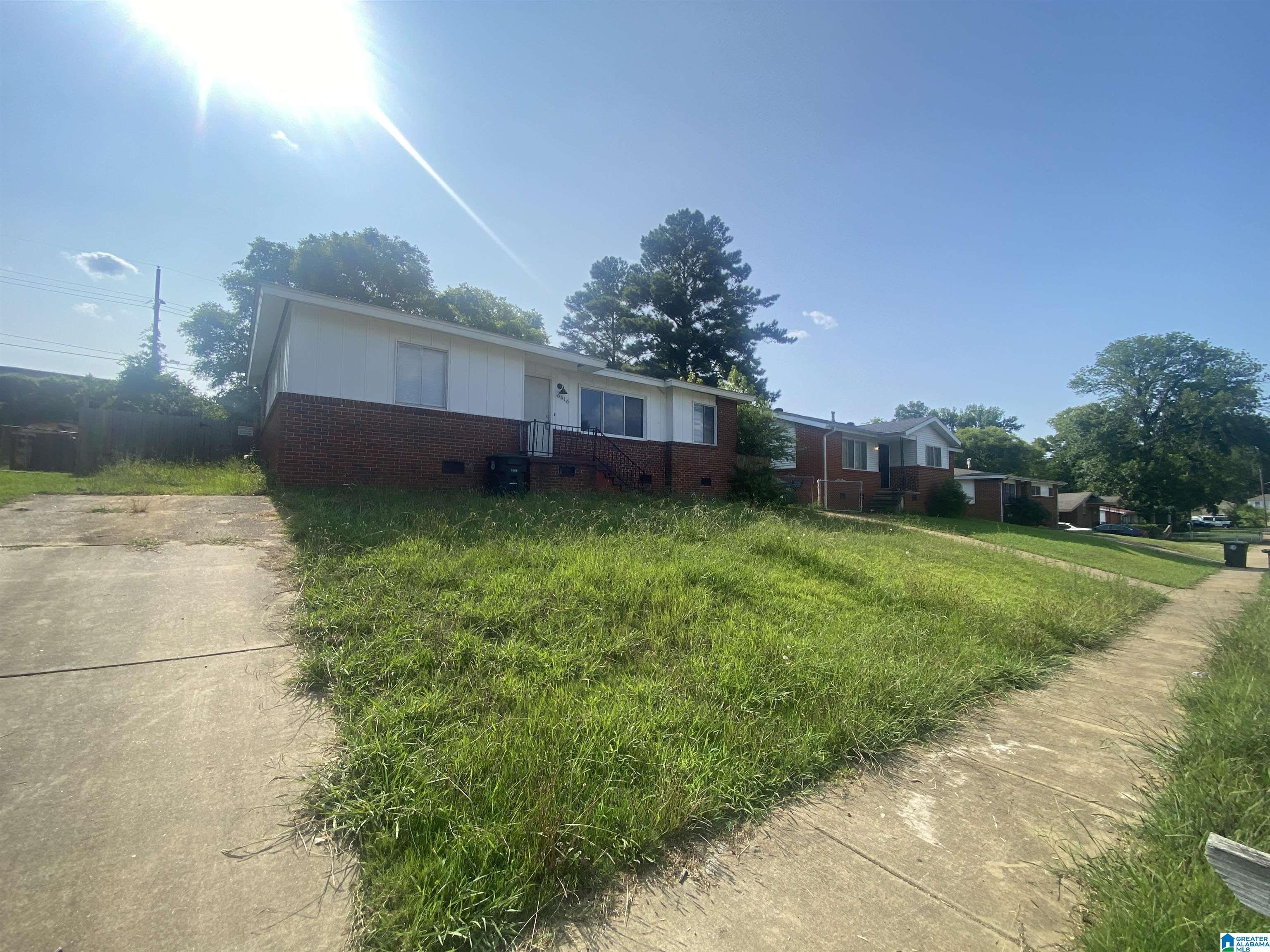 Foreclosed Home - 6616 COURT M, 35228