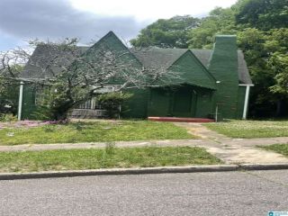 Foreclosed Home - 1600 19TH ST N, 35234