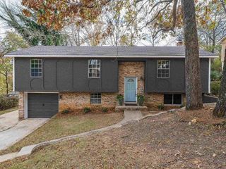 Foreclosed Home - 1733 SONIA DR, 35235