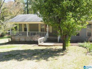 Foreclosed Home - 1871 LYLE DR, 35235