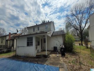 Foreclosed Home - 1848 LYLE CIR, 35235