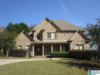 Foreclosed Home - 1033 ASHMORE LN, 35242