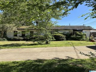 Foreclosed Home - 6922 LYNDON DR, 35242
