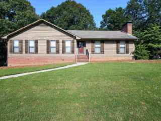 Foreclosed Home - 3124 WOODBRIDGE DR, 35242