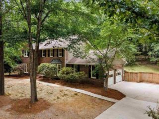 Foreclosed Home - 6228 CAHABA VALLEY RD, 35242