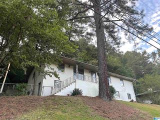 Foreclosed Home - 3606 BLUE LAKE DR, 35243
