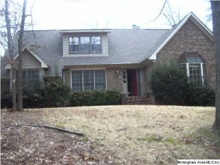Foreclosed Home - 2008 LAKEMOOR DR, 35244