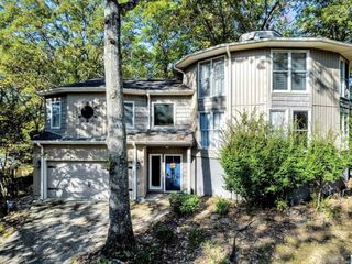 Foreclosed Home - 4726 SYLVANER LN, 35244