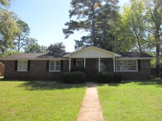 Foreclosed Home - 12B COUNTRY CLUB HLS, 35401