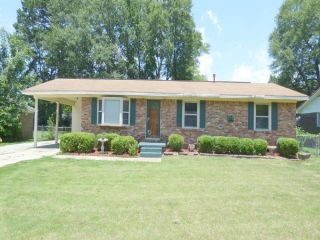 Foreclosed Home - 604 35th St, 35405