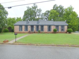 Foreclosed Home - 1130 Montrose Dr, 35405