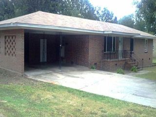 Foreclosed Home - 203 4TH ST SE, 35442
