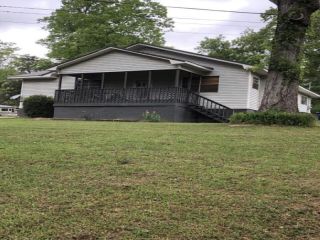 Foreclosed Home - 2404 OLD BIRMINGHAM HWY, 35501