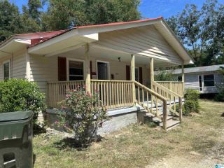 Foreclosed Home - 1320 22ND ST W, 35501