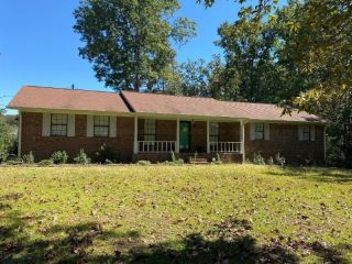 Foreclosed Home - 2001 HEATHERWOOD DR, 35504